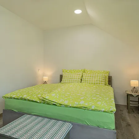 Modern Flat Mateja - Happy Appartement