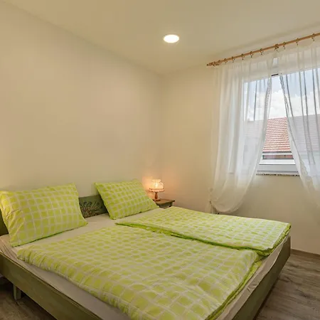 Modern Flat Mateja - Happy Appartement